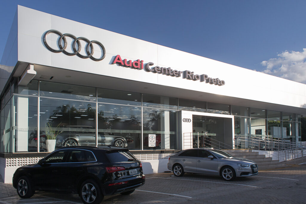 EMPRESAS DE CONSTRUÇÃO